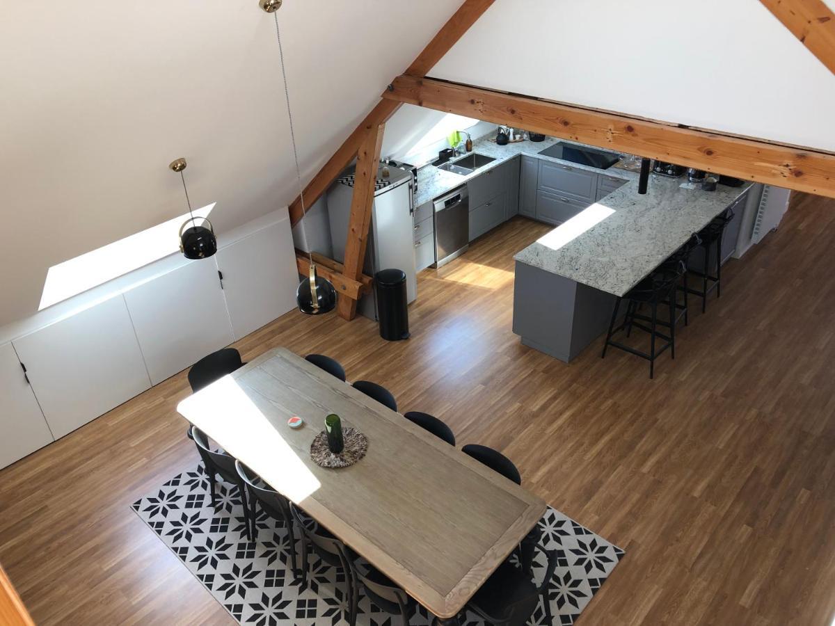 דירות פוליני-מונרשה Le Loft Deveney-Mars מראה חיצוני תמונה